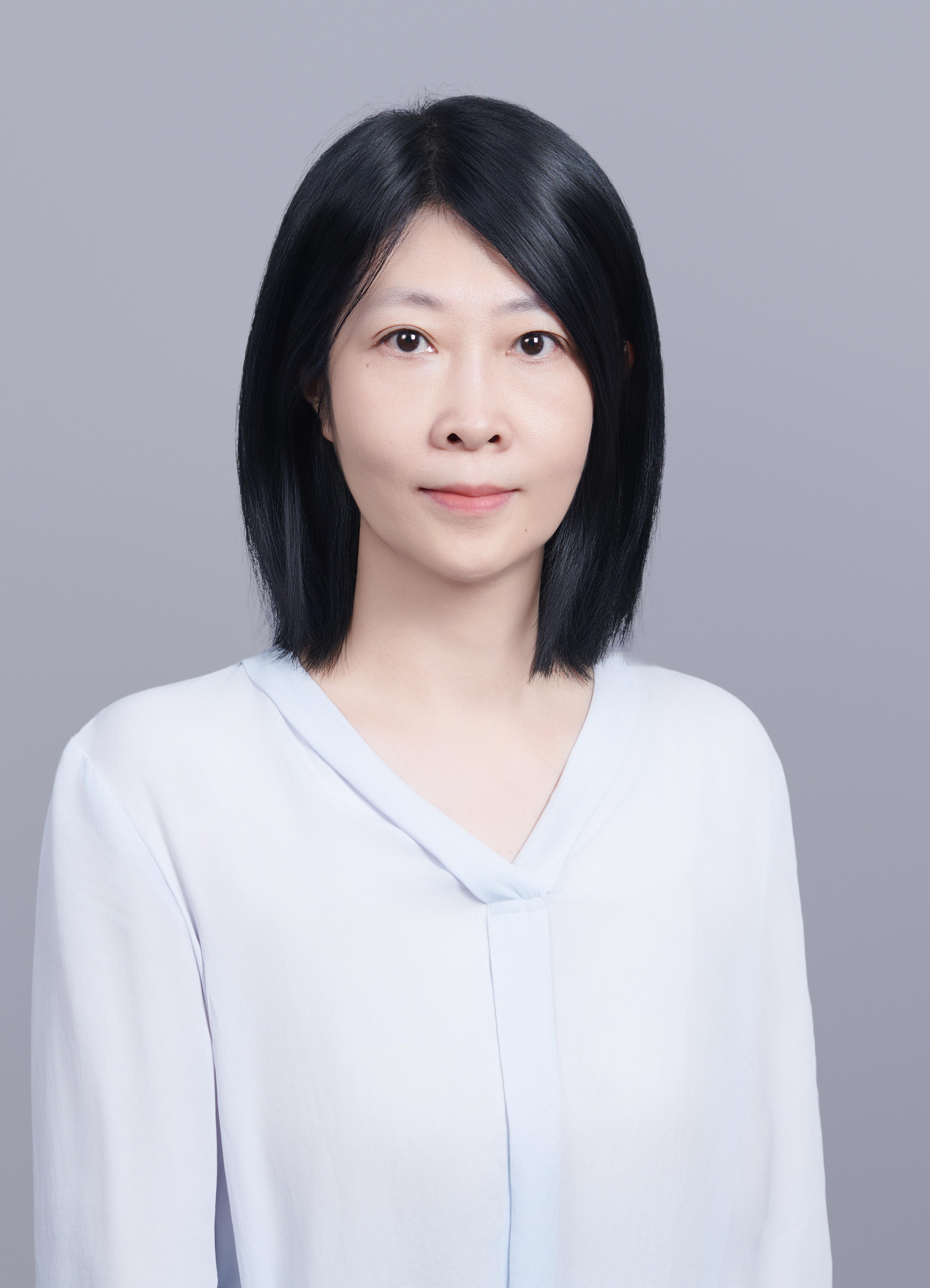 张晓芳