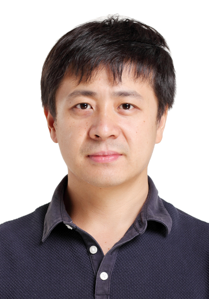 李&nbsp; &nbsp;力